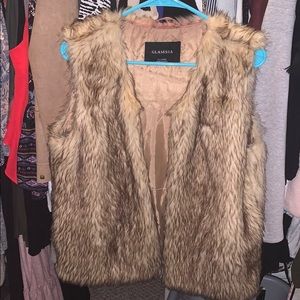 Fur vest